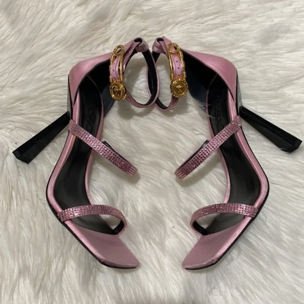 Versace Crystal Embellished ankle strap sandal size 35EU - Picture 13 of 17